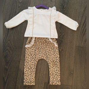 Miniclasix
Baby Girl's 2-Piece Top & Leopard Print Pants Set 12-18M